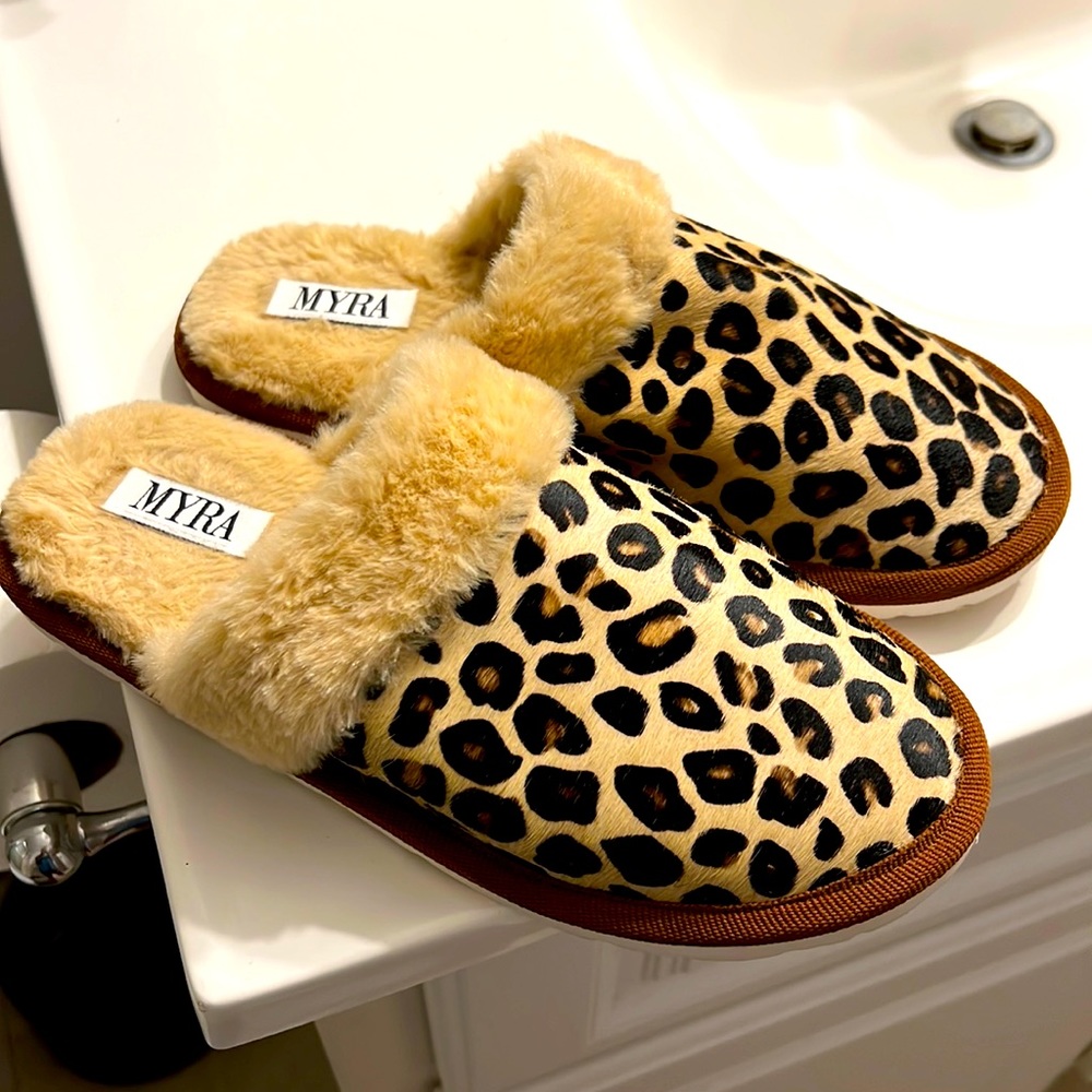 Myra slippers